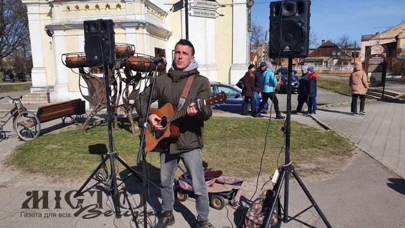 «Мені здається, скільки живу, стільки і чую музику та пісню. Напевно, у них я і народився» 