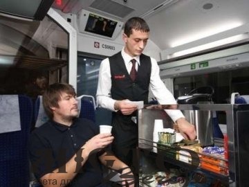 В українські поїзди хочуть повернути повноцінне харчування 