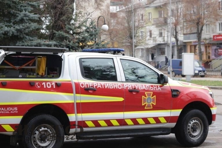 Нововолинські рятувальники отримали нове багатофункціональне авто 