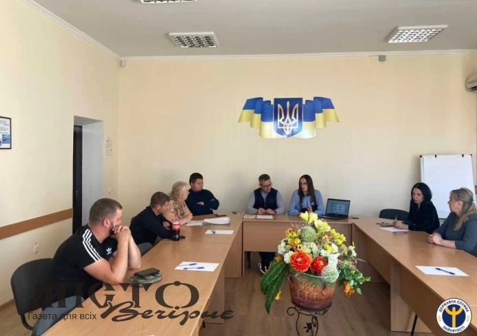 У Володимирському центрі зайнятості відбувся міні-ярмарок вакансій - новини Володимир-Водинського У Володимирському центрі зайнятості відбувся міні-ярмарок вакансій