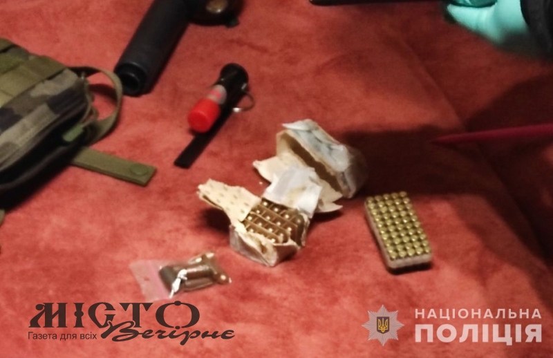Володимирські поліцейські вилучили у місцевого жителя незаконні боєприпаси 