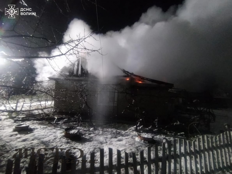 На Ковельщині вночі горів будинок 