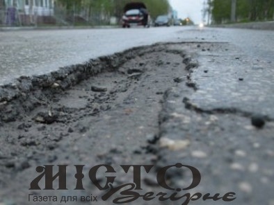 Міський голова назвав вулиці Володимира, які потребують ремонту 