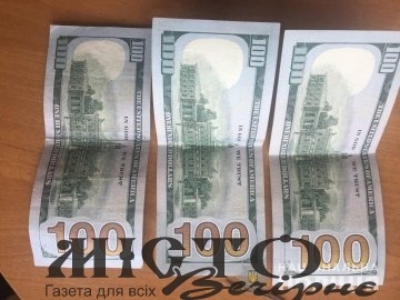 Волинянин, підозрюваний у шахрайстві, за 300 доларів хотів відкупитися від поліцейського 