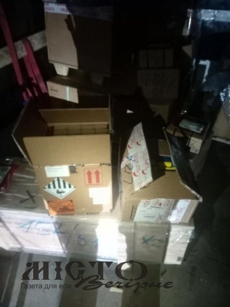 На «Ягодині» у вантажівці викрили прихований товар на майже пів мільйона гривень 