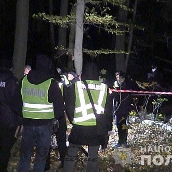 У лісі знайшли мертвою молоду дівчину: у вбивстві підозрюють музиканта 