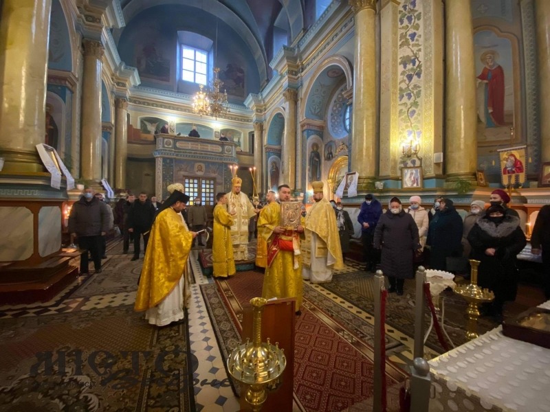 Розклад святкових богослужінь 