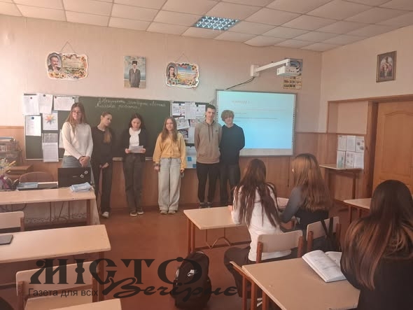Профорієнтація у Локачинському ліцеї: дев’ятикласники проходять тестування та планують майбутню кар’єру 