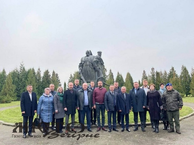 Голова облдержадміністрації Юрій Погуляйко привітав жителів Берестечка з прийдешніми святами  