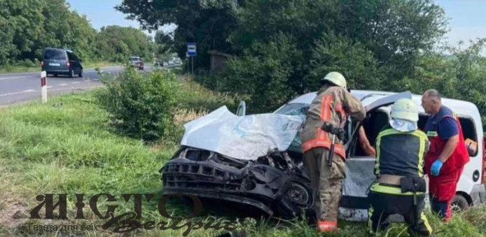 У Нововолинську трапилась аварія: госпіталізували трьох людей 