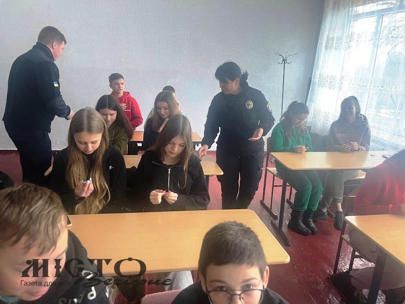 У Павлівській громаді провели захід з профілактики безпечної поведінки в освітньому середовищі 
