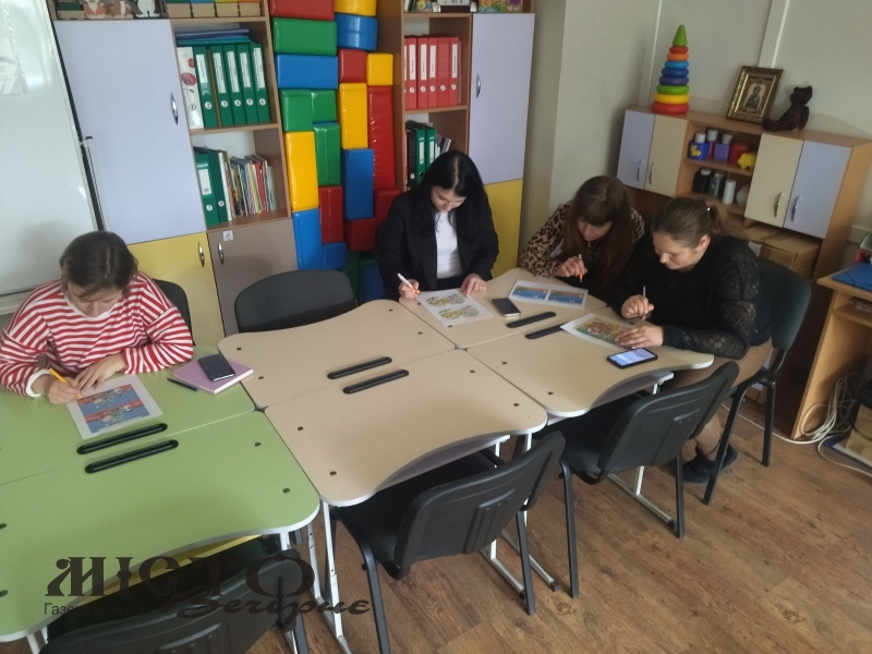 У «Інклюзивно-ресурсному центрі» села Затурці обговорили методику навчання дітей 