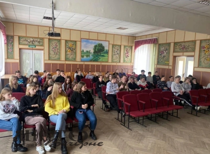 Фахівці центру зайнятості розповіли учням Затурцівського ліцею, як правильно обирати професію 