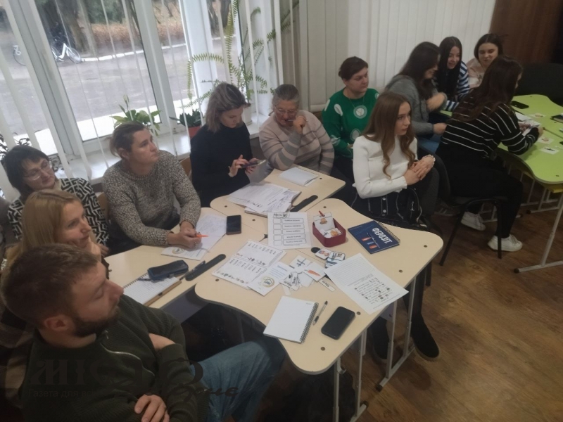 У Затурцях відбувся практичний семінар для асистентів учителів 