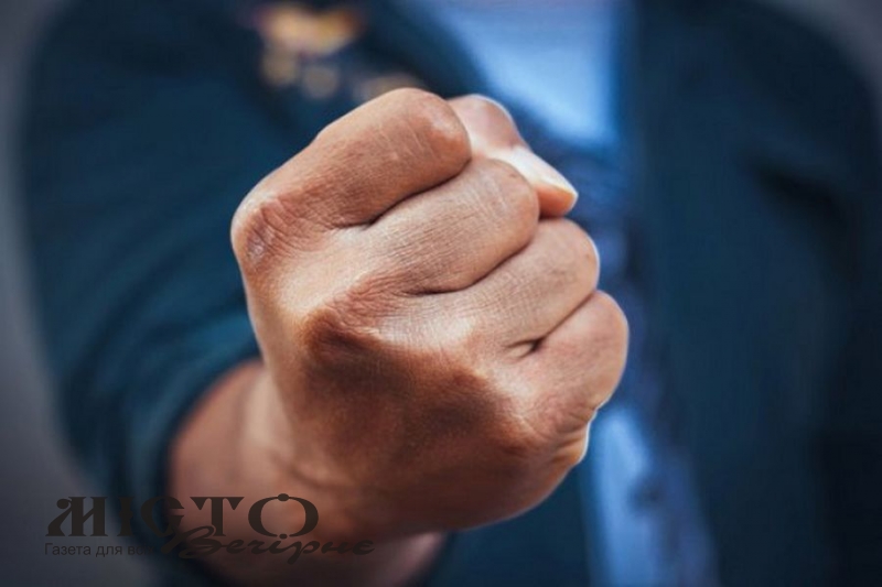 У Нововолинську військовослужбовця засудили за побиття неповнолітнього 