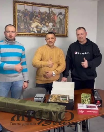 Волонтер з Іванич за місяць передав військовим на передову чотири автомобілі та антидроновий комплекс 