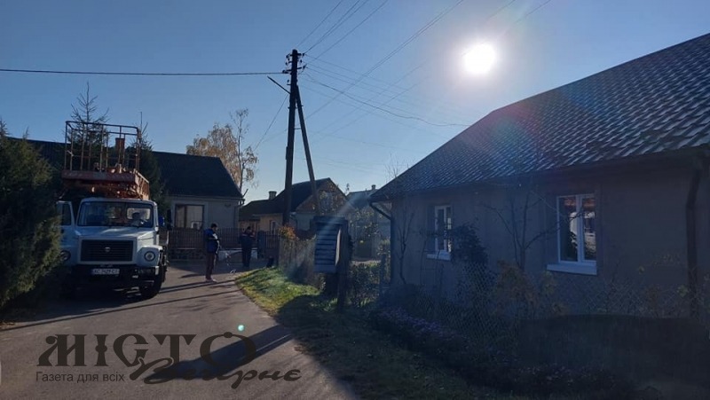 У Володимир-Волинській громаді продовжують облаштовувати вуличне освітлення 