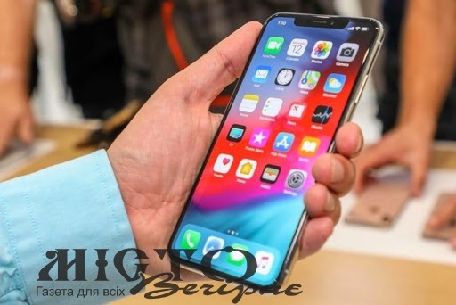 Apple навчить iPhone передбачати розрядку смартфона 