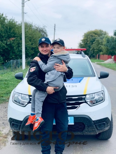 Поліцейський офіцер громади втілив мрію маленького хлопчика - новини Володимир-Водинського Поліцейський офіцер громади втілив мрію маленького хлопчика
