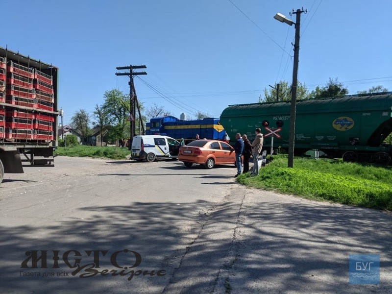 У Володимирі на залізничному переїзді трапилась ДТП 