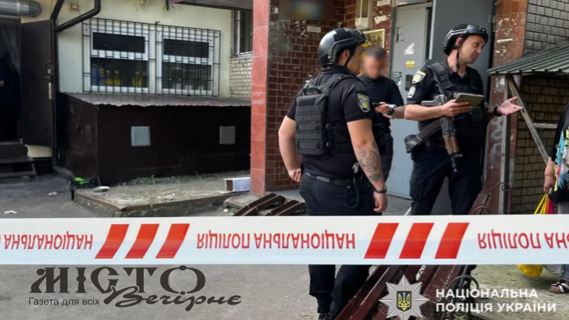 У Хмельницькому з вікна багатоповерхівки випав 16-річний хлопець 