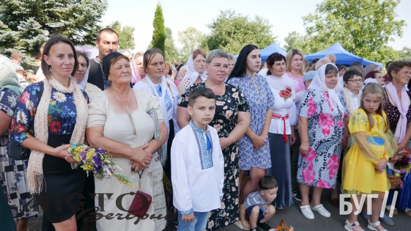 На благодійному ярмарку в Іваничах зібрали понад 57 тисяч гривень для онкохворих дітей 