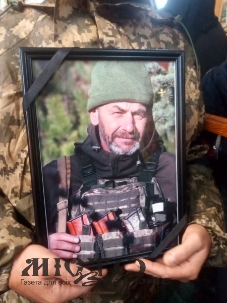 В Оваднівській громаді попрощалися з загиблим Героєм Петром Грисюком 