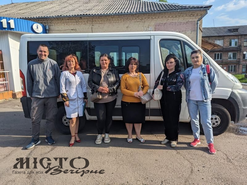 Мешканці Нововолинська продовжують здавати кров для військових та цивільних - новини Володимир-Водинського Мешканці Нововолинська продовжують здавати кров для військових та цивільних