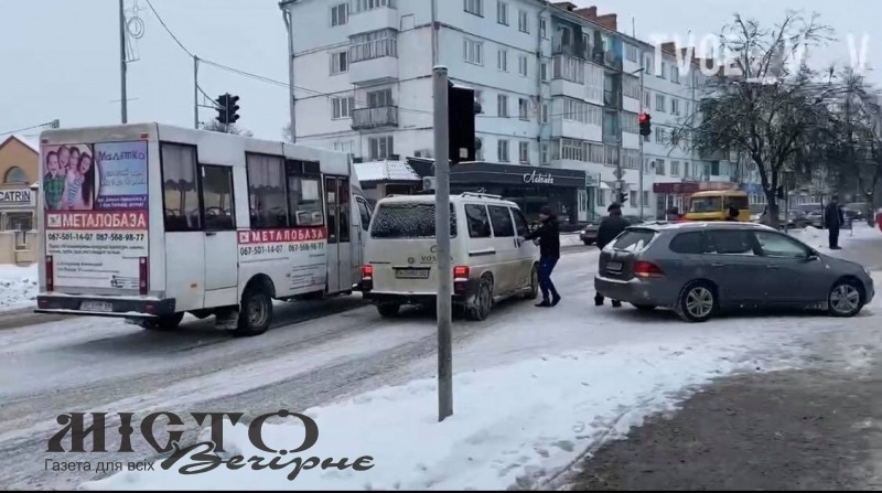 У Володимирі трапилась ДТП за участю маршрутки 