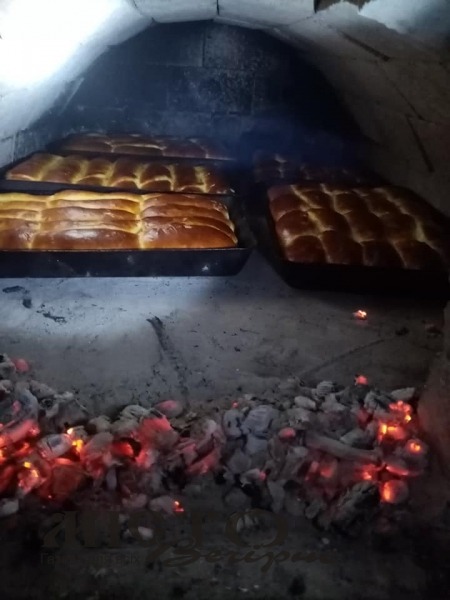 Волонтерки з Володимира передали випічку військовослужбовцям на Схід 