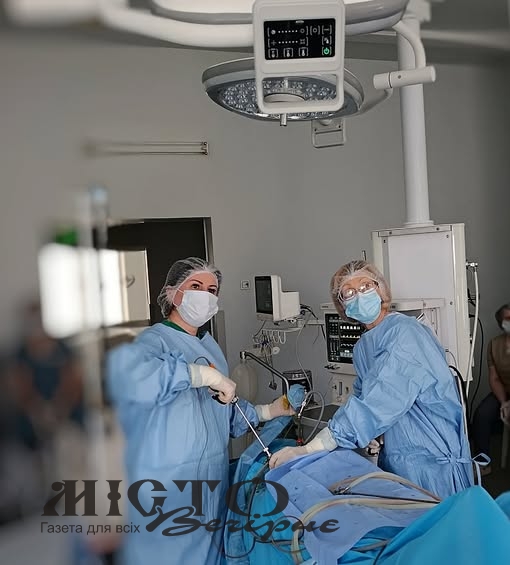 У лікарні Володимира жінці видалили складну пухлину матки та зберегли репродуктивні органи 