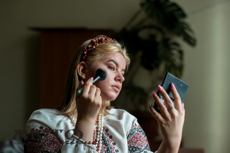 Студенти Володимирського педколеджу організували творчий проєкт до Дня народження Лесі Українки 