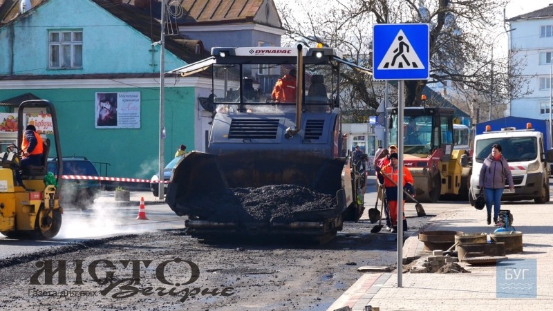 У Володимирі 23 квітня планують завершити вкладання асфальту на вулиці Сагайдачного 