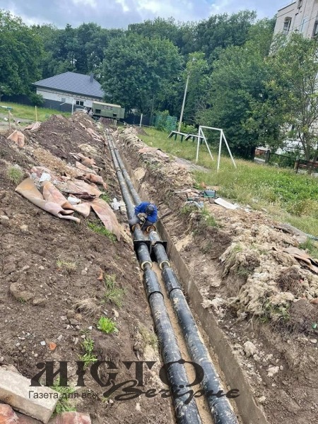Теплоенерго у Володимирі замінює зношені трубопроводи на нові та сучасні 