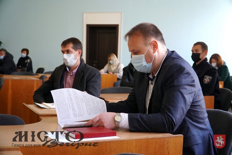 У Володимир-Волинській громаді посилюють карантинні обмеження та на тиждень вводять дистанційне навчання - новини Володимир-Водинського У Володимир-Волинській громаді посилюють карантинні обмеження та на тиждень вводять дистанційне навчання