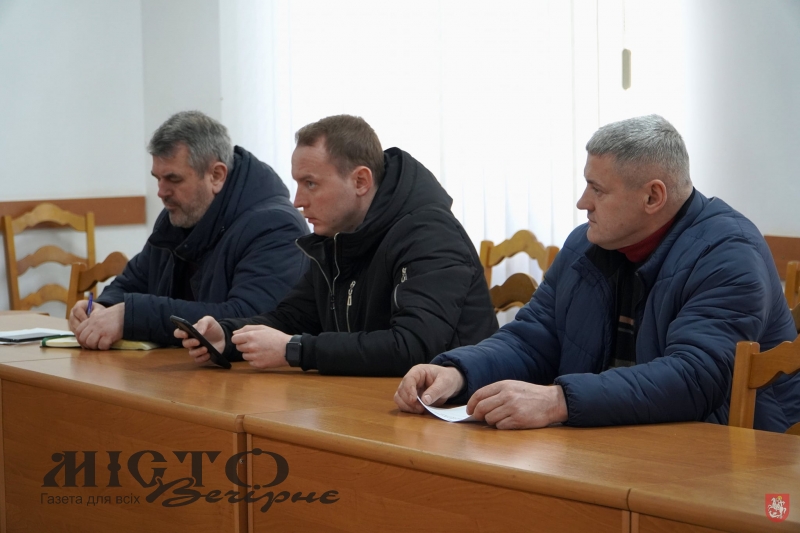  На нараді з перевізниками обговорили проблемні питання роботи маршрутного транспорту 