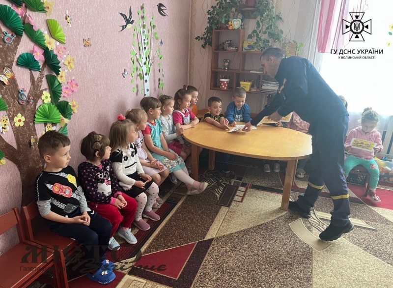 У селі Затурці рятувальники провели «Єдиний урок безпеки» 
