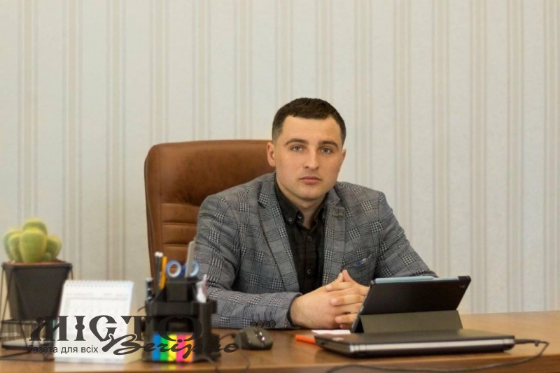 Наймолодший голова ТГ в Україні з Поромова став багатодітним батьком 