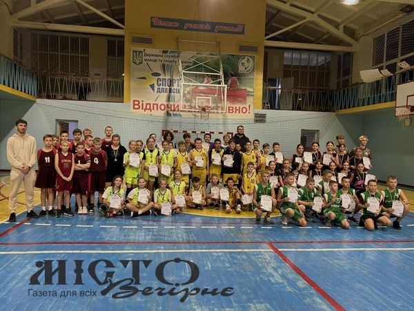 У Нововолинську відбувся чемпіонат області з баскетболу - новини Володимир-Водинського У Нововолинську відбувся чемпіонат області з баскетболу