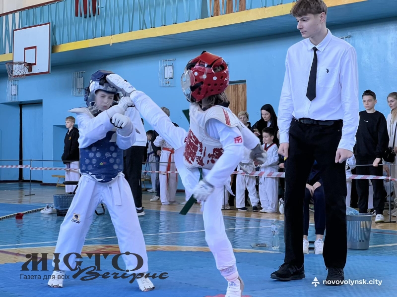 Спортсмени з Нововолинської громади здобули перемогу на чемпіонаті Волині з тхеквондо 