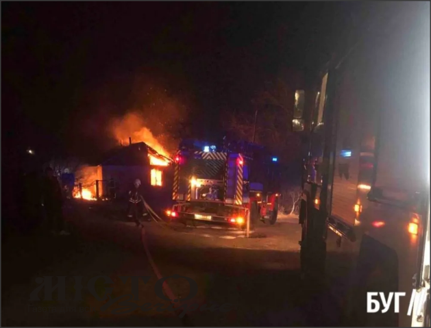 У Нововолинську горить будинок - новини Володимир-Водинського У Нововолинську горить будинок
