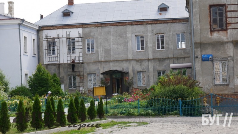 Попри заборону, релігійна громада у Володимирі продовжує проводити будівельні роботи на території заповідника 