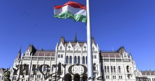 Угорщина припиняє пропуск в двох українських пунктах пропуску 