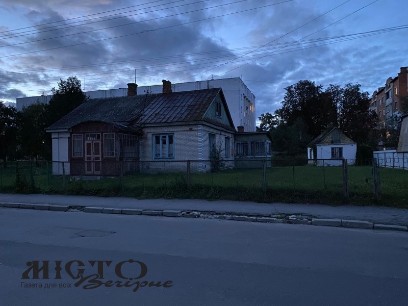 У Володимирі спеціальна комісія відмовила у дозволі будівництва готелю для хасидів 