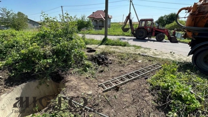 У Нововолинську промивають зливову каналізацію 