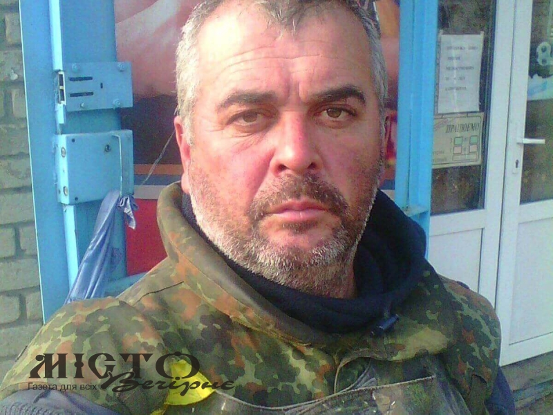 Воїн 14 бригади вимагає знести радянський танк в Іваничах до Дня Незалежності 
