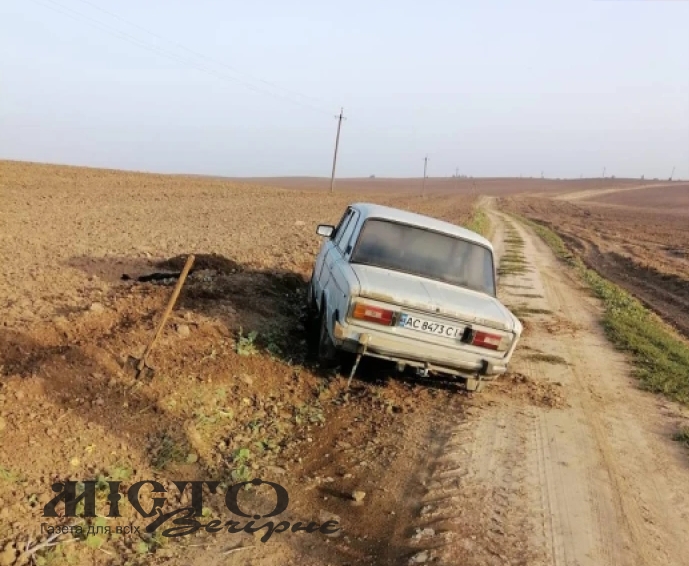 Працівники поліції селища Локачі затримали порушника, який поцупив авто 