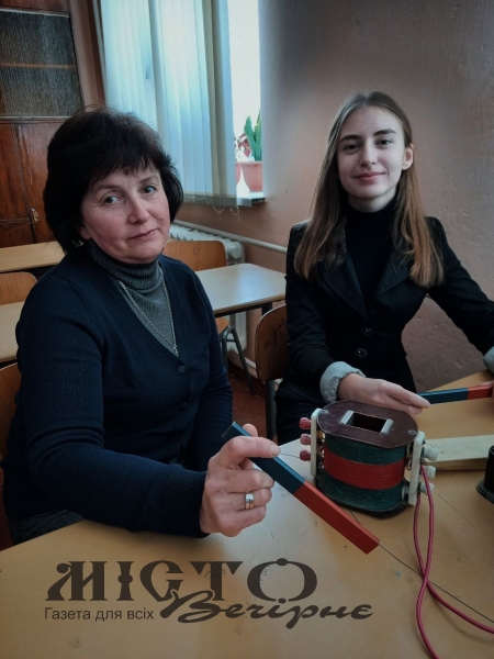 Учениця ліцею №2 імені Юрія Лелюкова смт Іваничі здобула перемогу на олімпіаді з фізики 