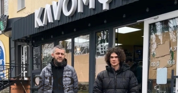 У Нововолинську в центрі міста побили вікна кав‘ярні 