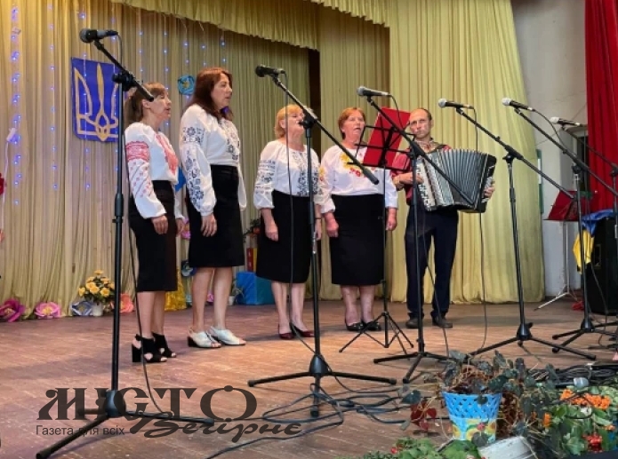 На благодійному концерті у Шельвові збирали кошти для військових 